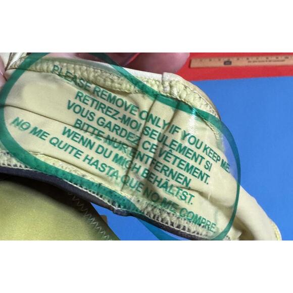 White Fox Boutique Evergreen Bikini - Tuscany Top (S) + Belmont Bottoms (XS) NEW - Picture 8 of 9